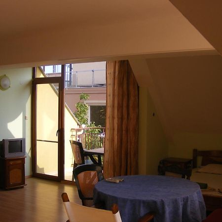 Guest House "Zora - Sarafovo" Burgas City Eksteriør billede