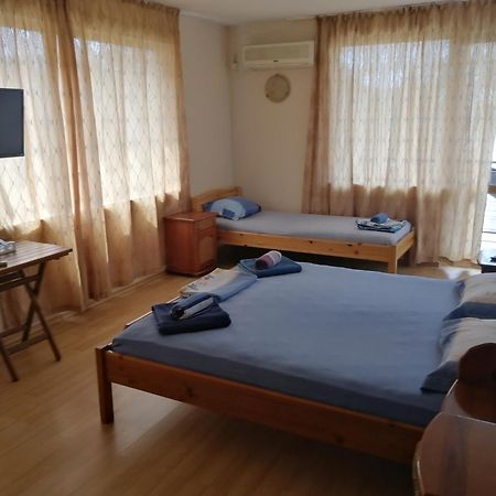Guest House "Zora - Sarafovo" Burgas City Eksteriør billede