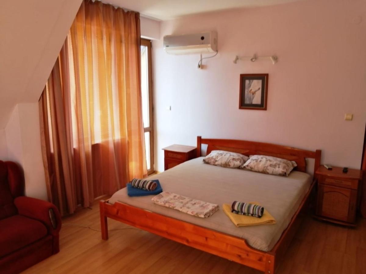 Guest House "Zora - Sarafovo" Burgas City Eksteriør billede