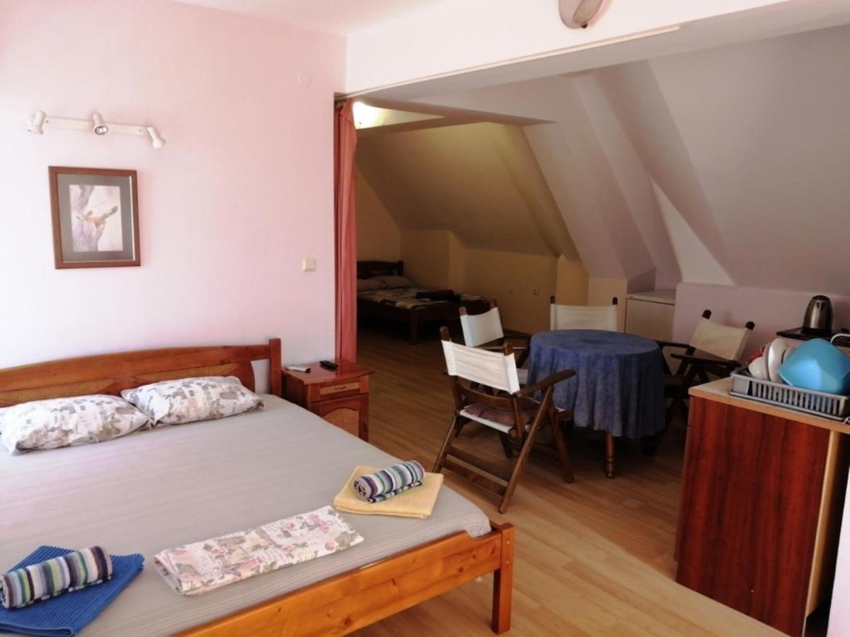 Guest House "Zora - Sarafovo" Burgas City Eksteriør billede