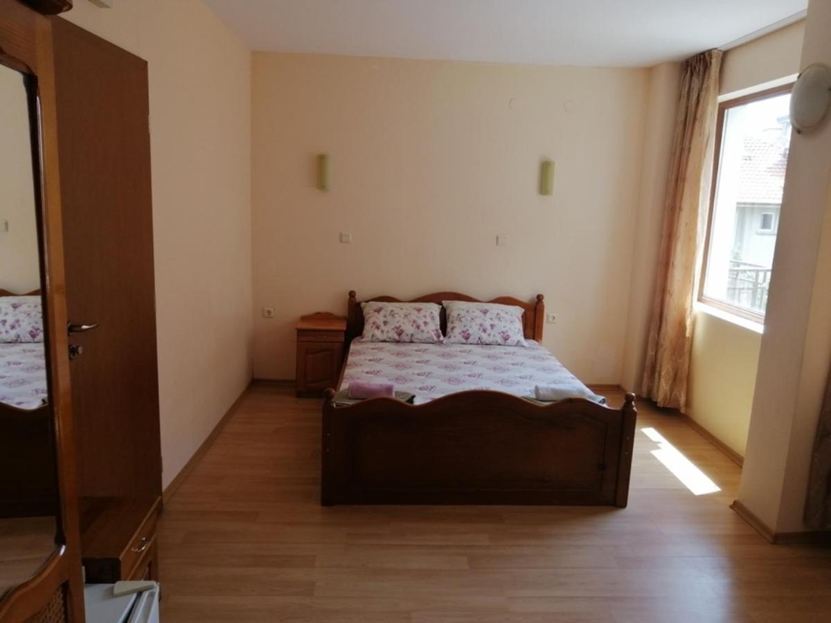 Guest House "Zora - Sarafovo" Burgas City Eksteriør billede