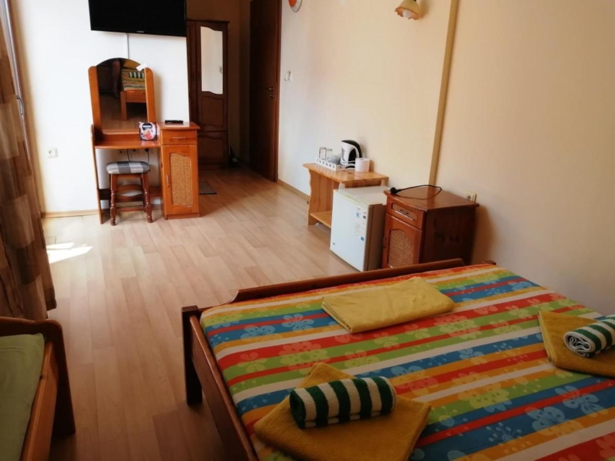 Guest House "Zora - Sarafovo" Burgas City Eksteriør billede