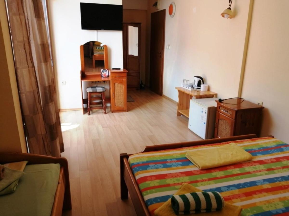Guest House "Zora - Sarafovo" Burgas City Eksteriør billede
