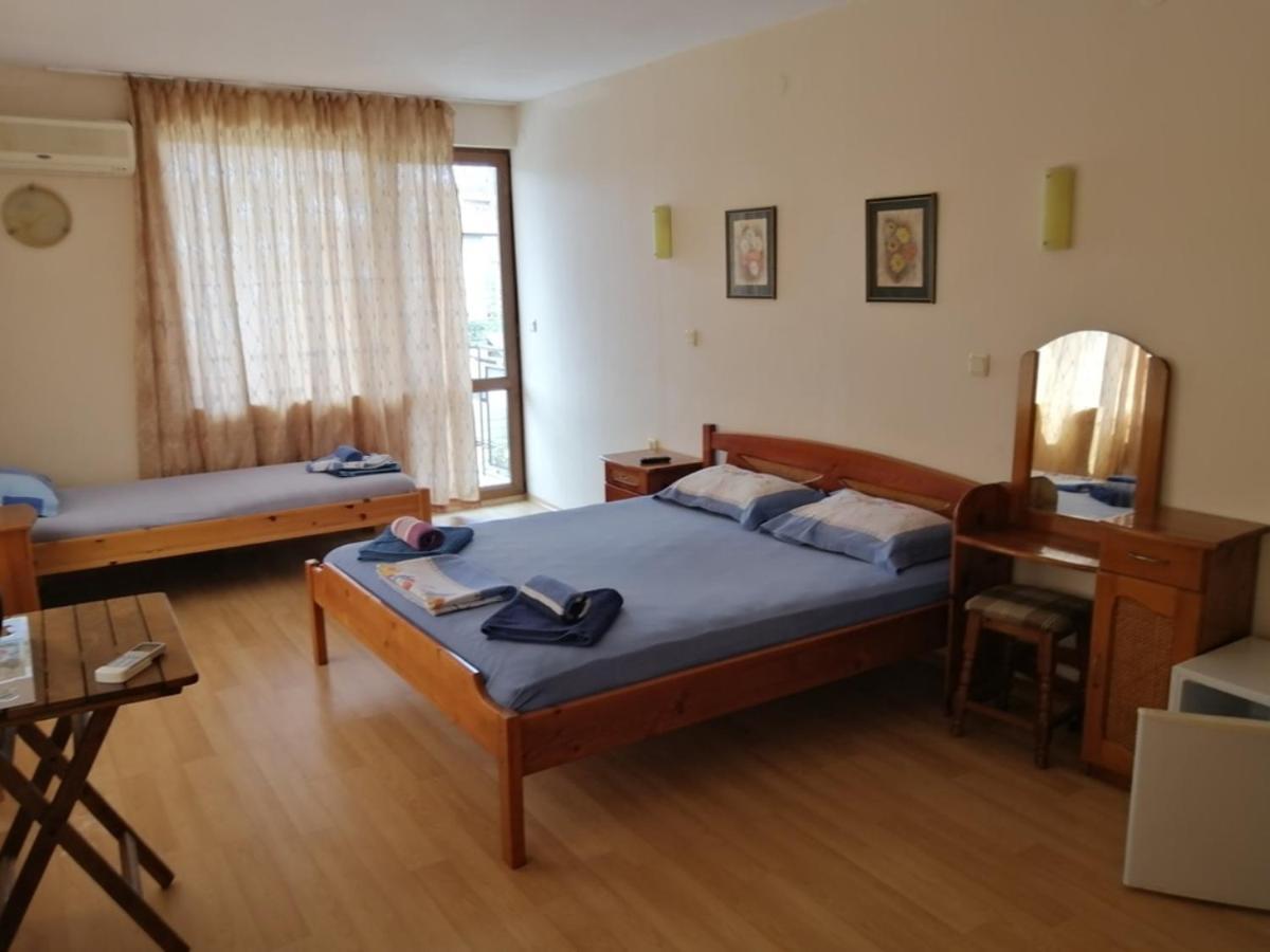 Guest House "Zora - Sarafovo" Burgas City Eksteriør billede
