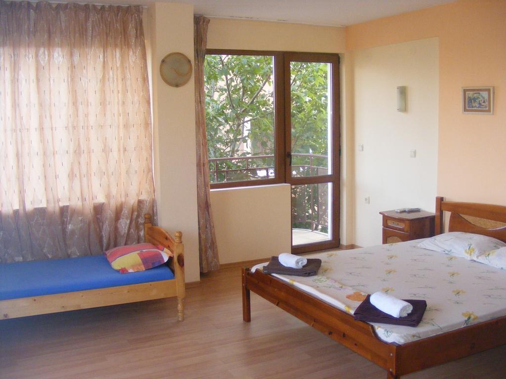 Guest House "Zora - Sarafovo" Burgas City Eksteriør billede