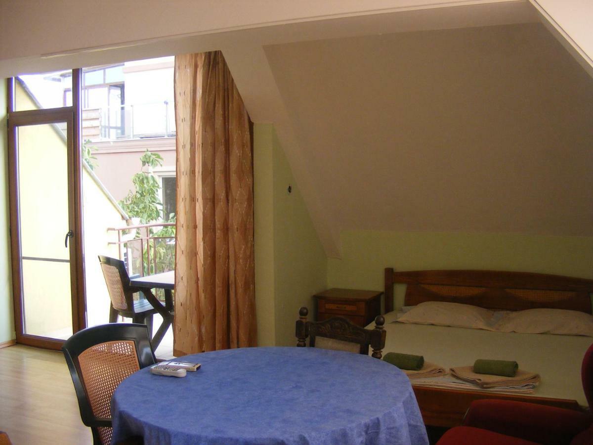 Guest House "Zora - Sarafovo" Burgas City Eksteriør billede